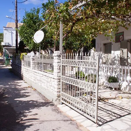 Lägenhet The Orange Garden Kassiopi